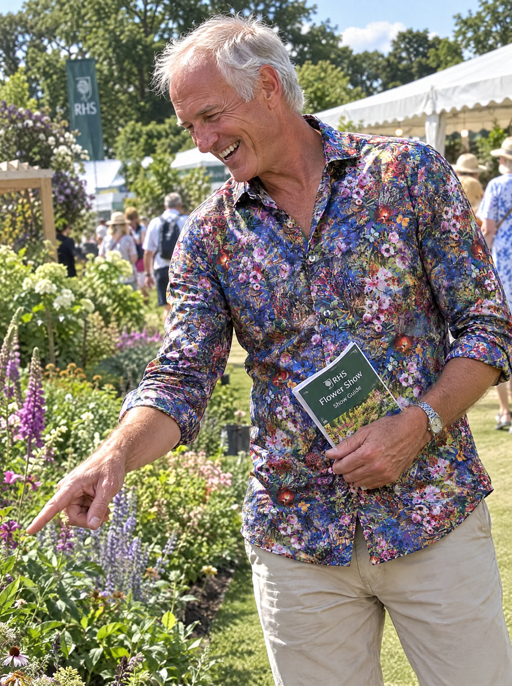 Man wearing the Botanical Gardens shirt at a flower show