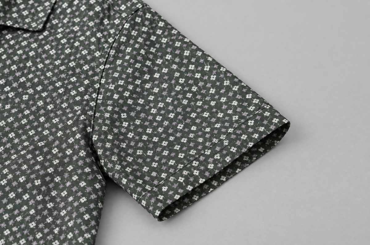 Green Botanic Geo Open Collar shirt sleeve detail