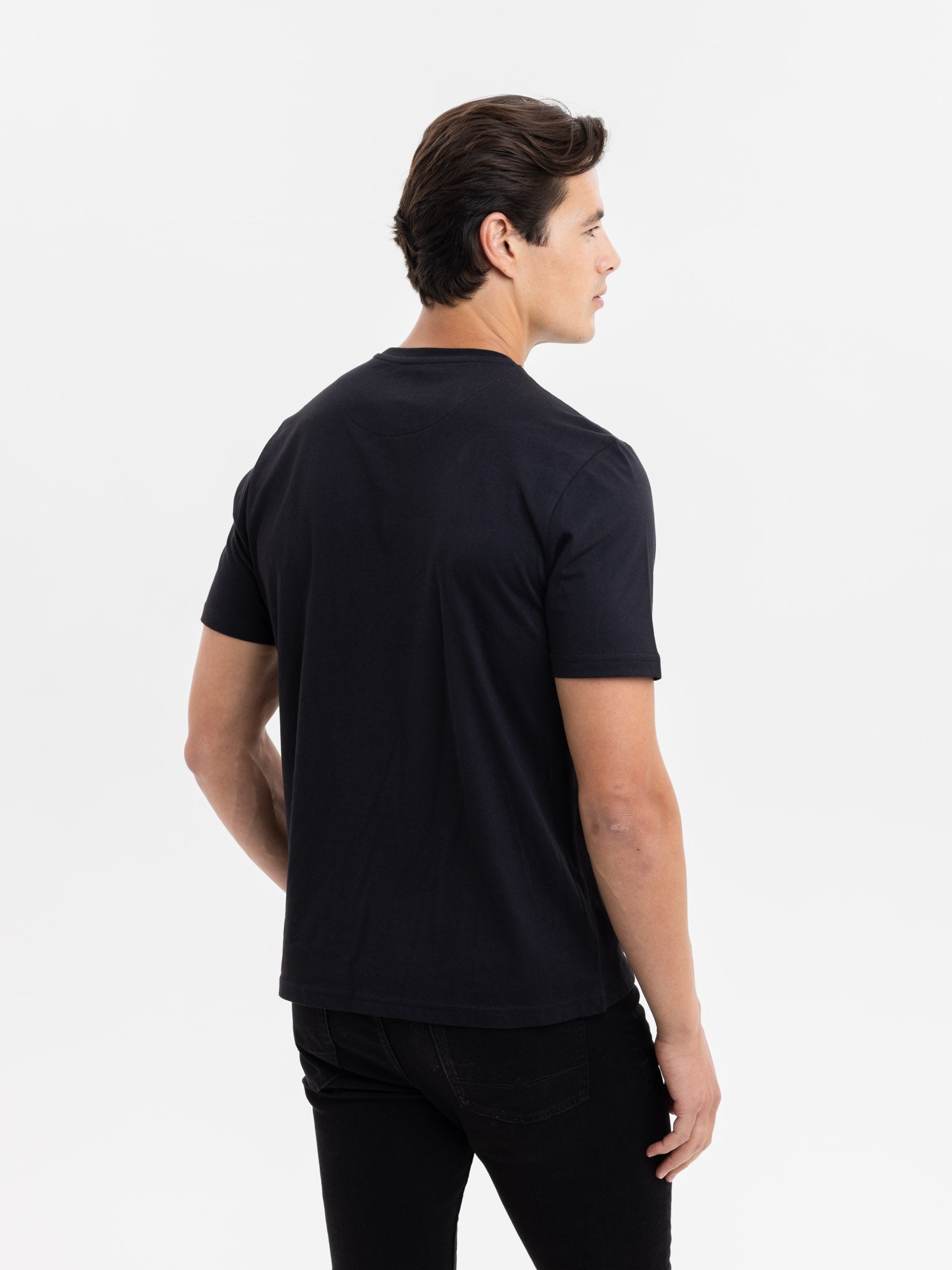 Black Organic Cotton T-Shirt - Blake Mill