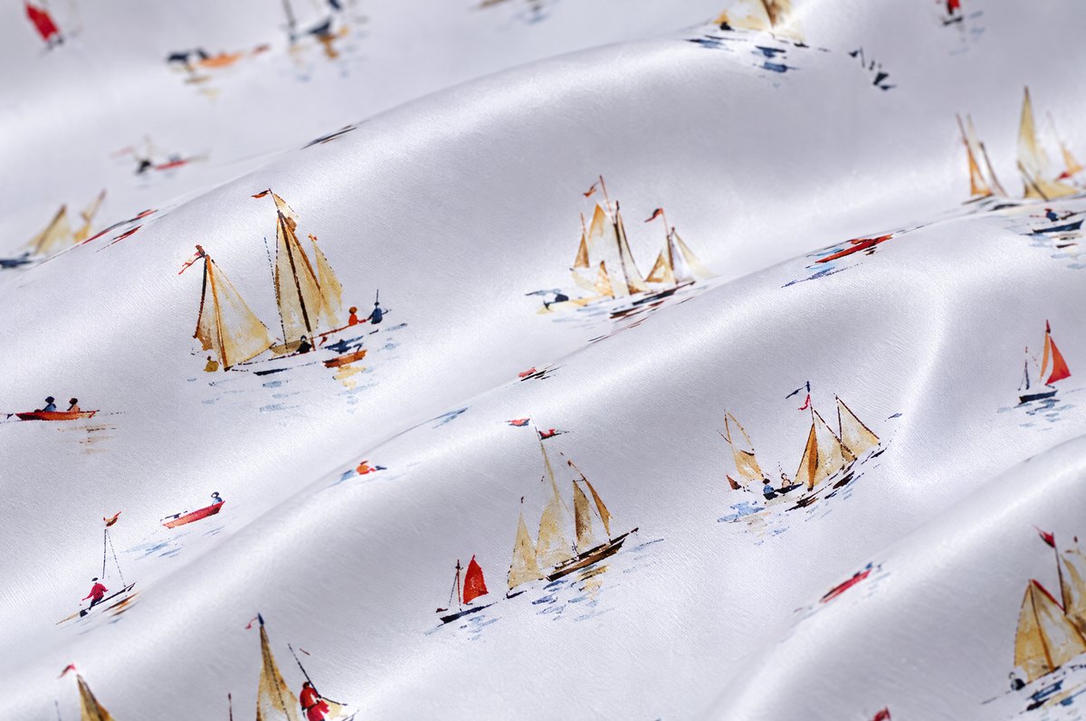 Lowry Yachts Short Sleeve shirt cotton sateen fabric detail