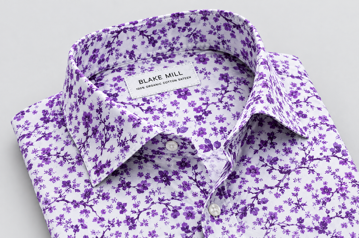 Violet Sakura shirt collar detail
